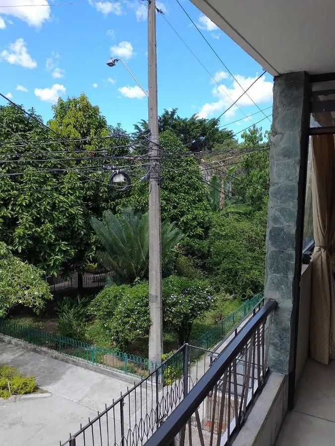 Confortables La America Medellín Apartamento